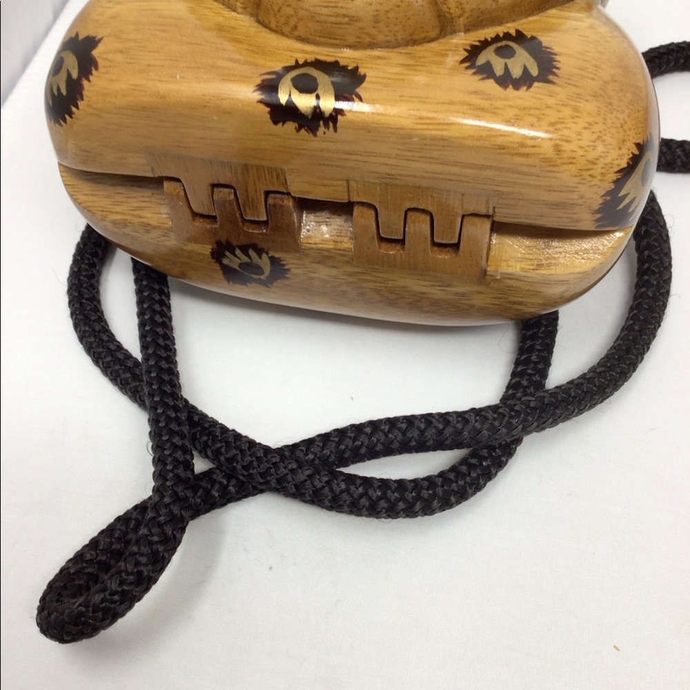 Timmy Woods carved wooden crossbody/clutch bag/purse - Picture 3 of 8